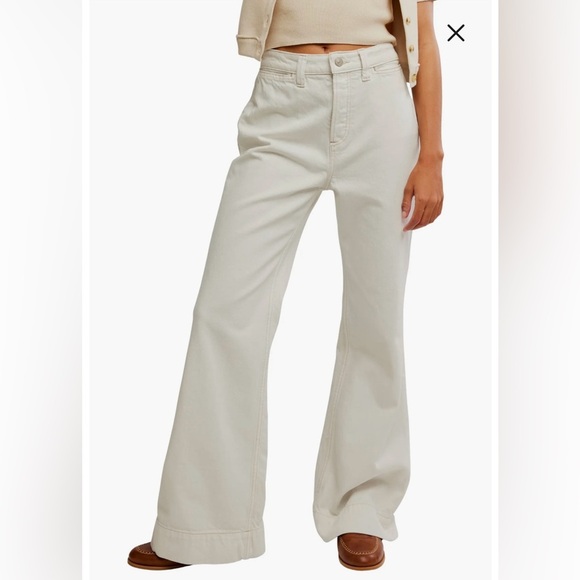 NWT We The Free Cerine High Rise Button Fly Bootcut Jeans Size 28 in Ecru - Picture 1 of 8